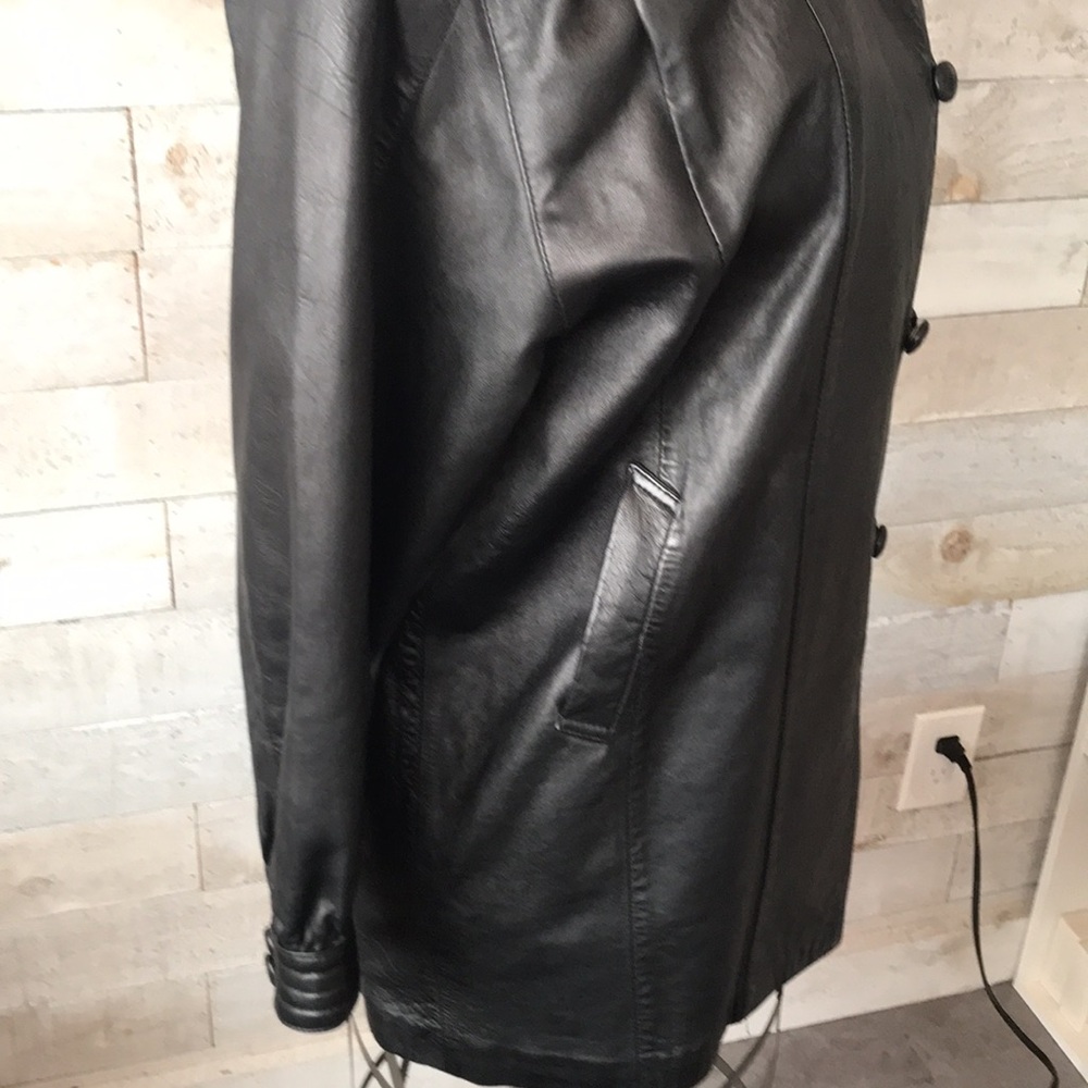 Italian leather jacket - Picture 10 of 14